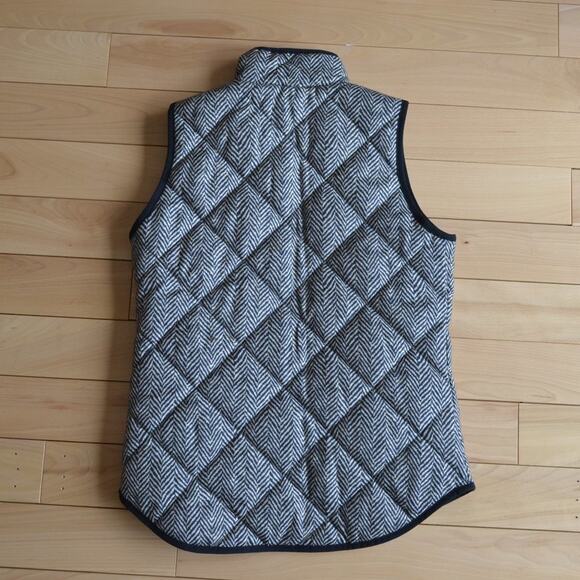 J Crew Quilted Down Vest Size XXS - Picture 3 of 4